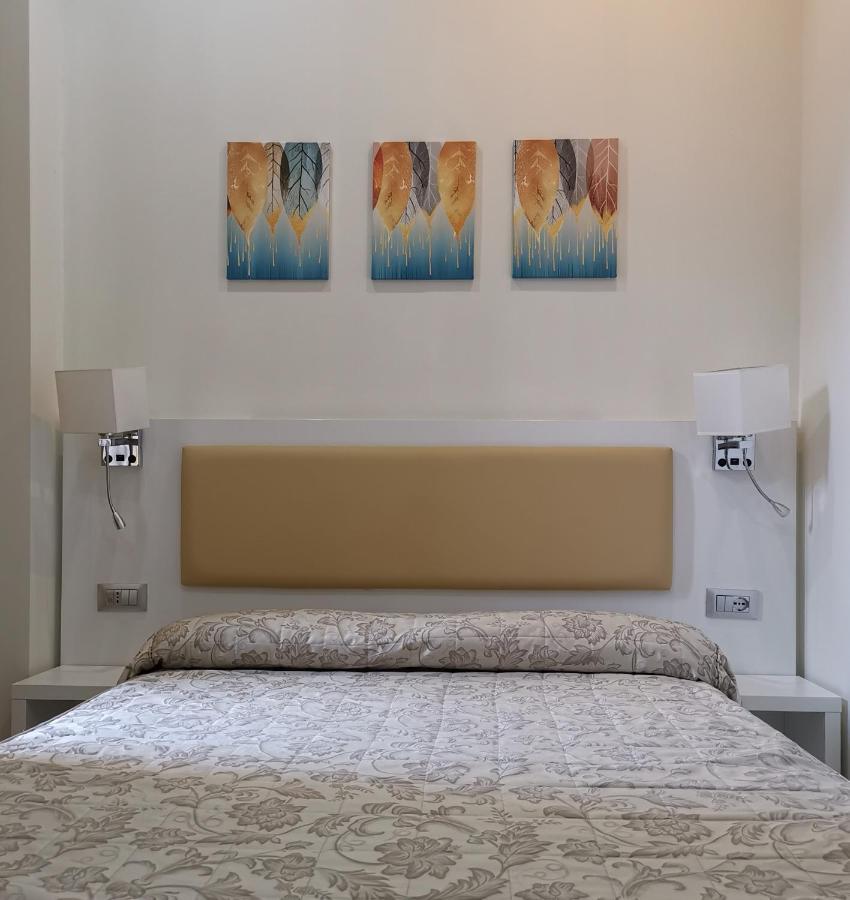 Hotel Metropoli Milano Esterno foto